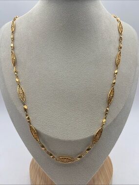 Vintage Avon Gold Tone Filigree Link Necklace 24”L Classic Collectible Victorian